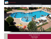 Tablet Screenshot of hotelsummerrose.com